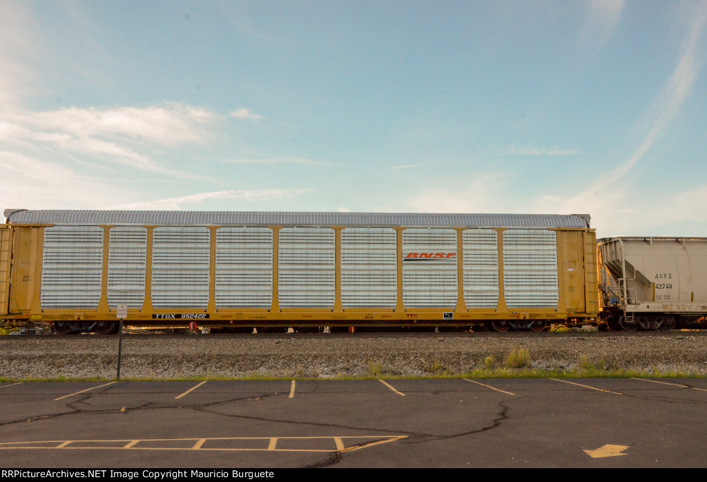 TTGX BNSF Autorack